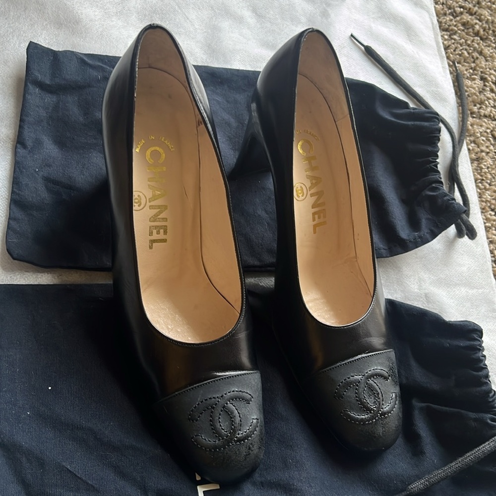 Authentic Chanel Heels Shoes - Black Size 36 Made in France - Picture 2 of 13